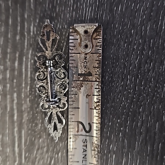 Brooch - Picture 2 of 2